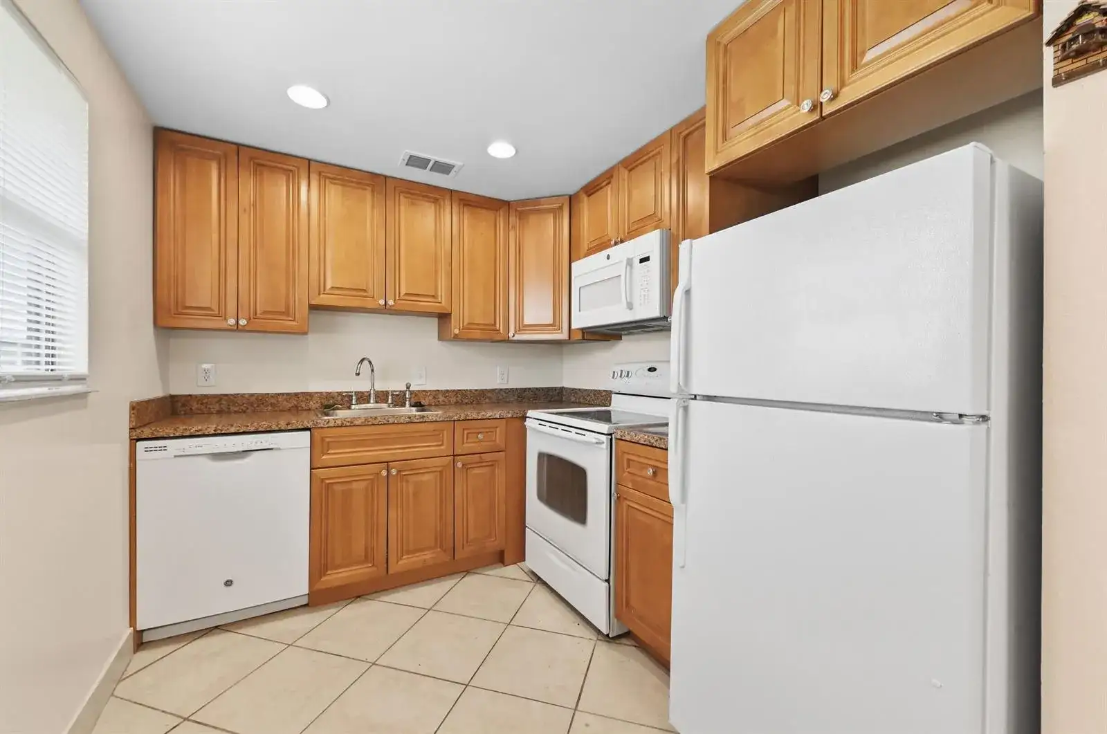 525 Monaco K Boulevard, Delray Beach FL 33446 photo 4