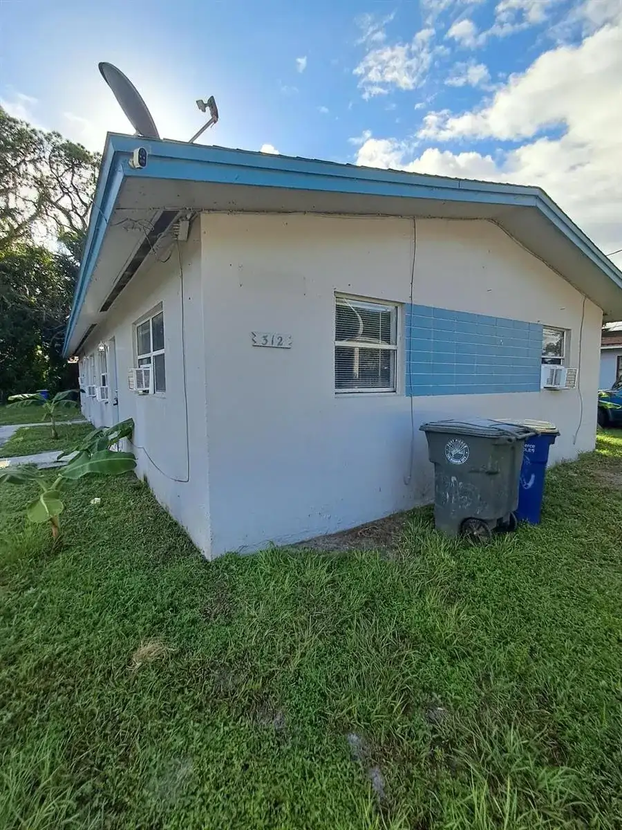 312 Decordre Court # B, Fort Pierce FL 34950 photo 3