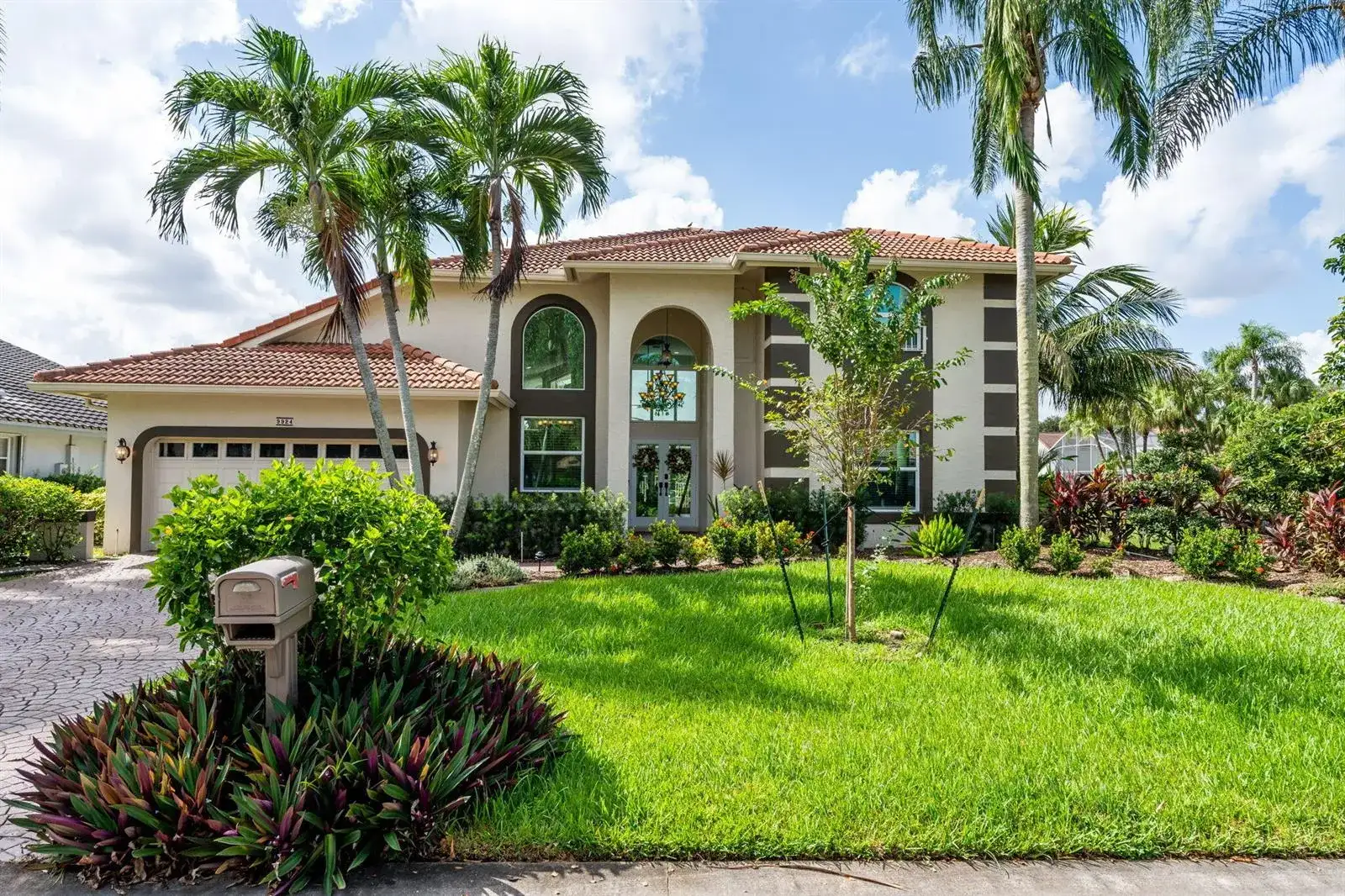 9924 NW 49TH Place, Coral Springs FL 33076 photo 2