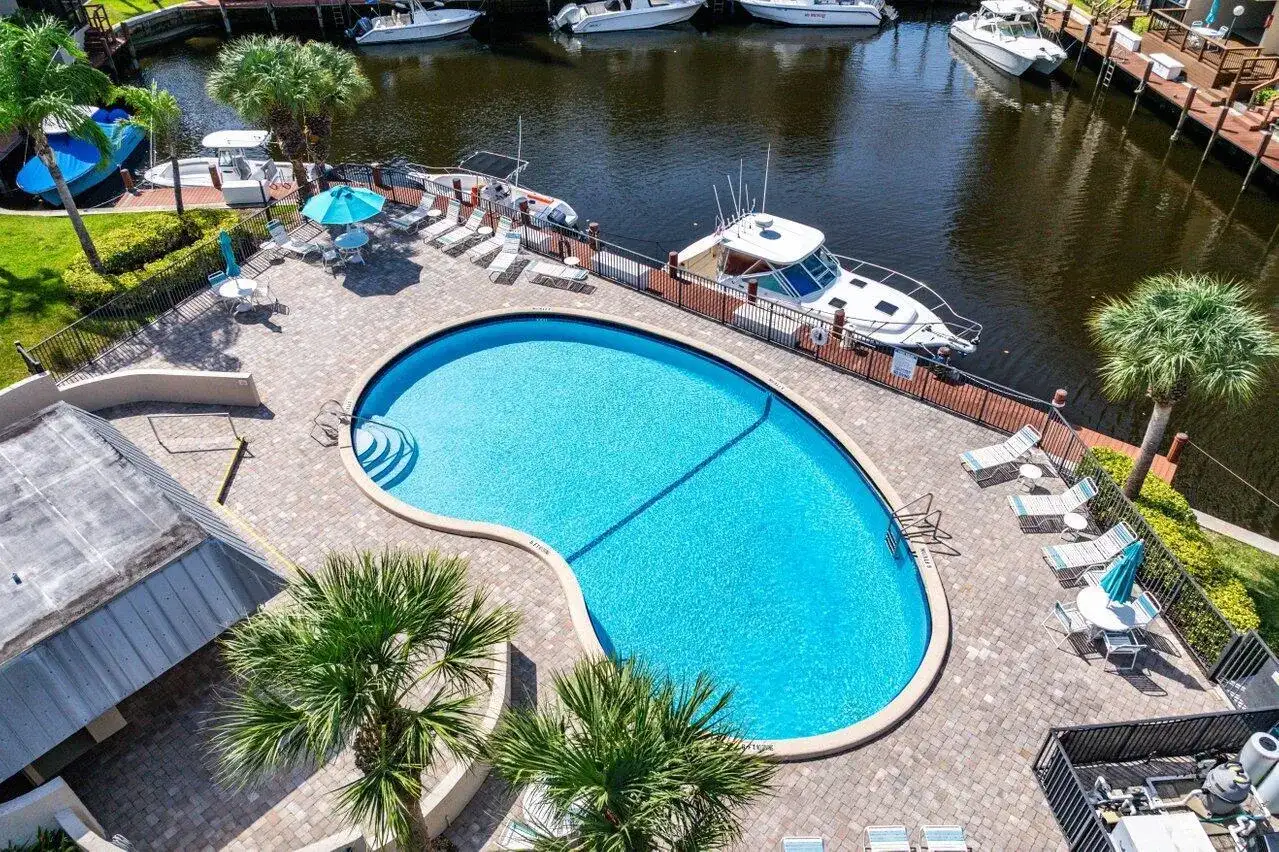 8 N ROYAL PALM Way # 6040, Boca Raton FL 33432 photo 4