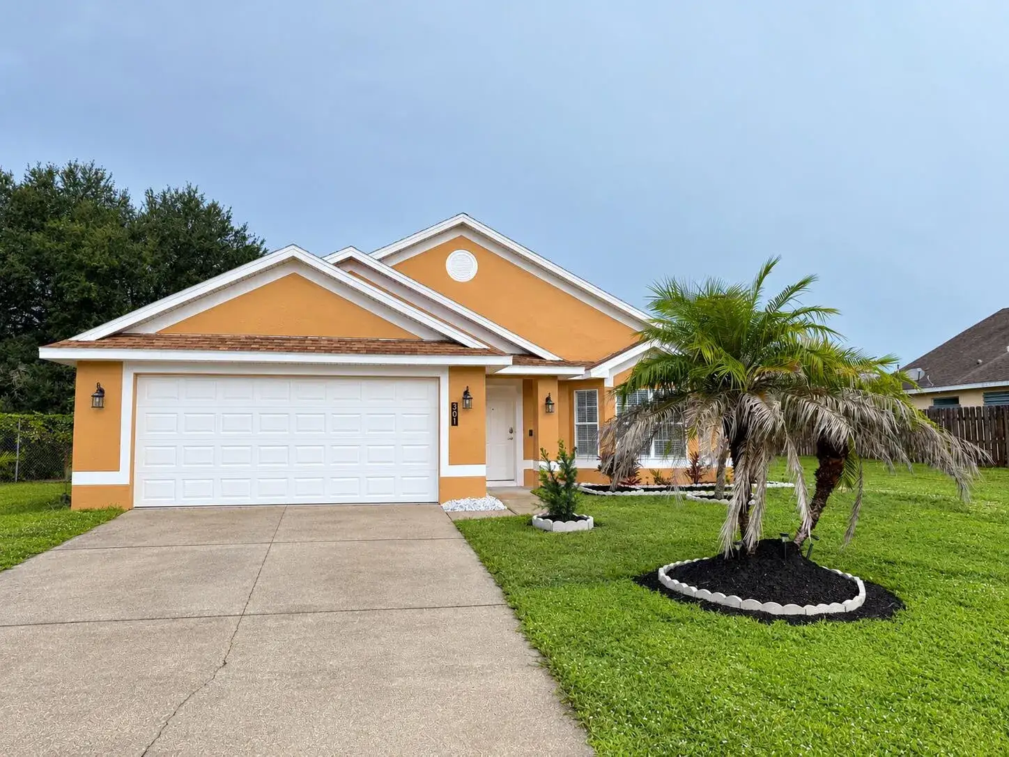 301 BOUGAINVILLEA Street NW, Palm Bay FL 32907