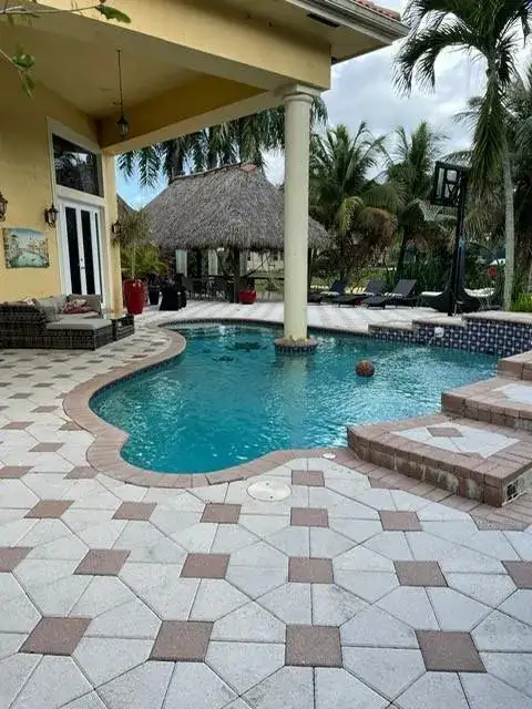 5532 ESTATE OAK Circle, Hollywood FL 33312 photo 4