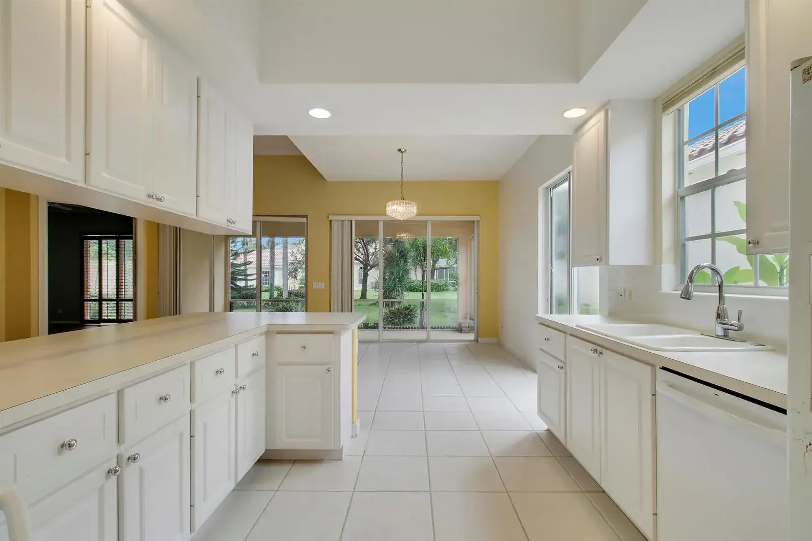 10755 WHARTON Way, Palm Beach Gardens FL 33412 photo 2