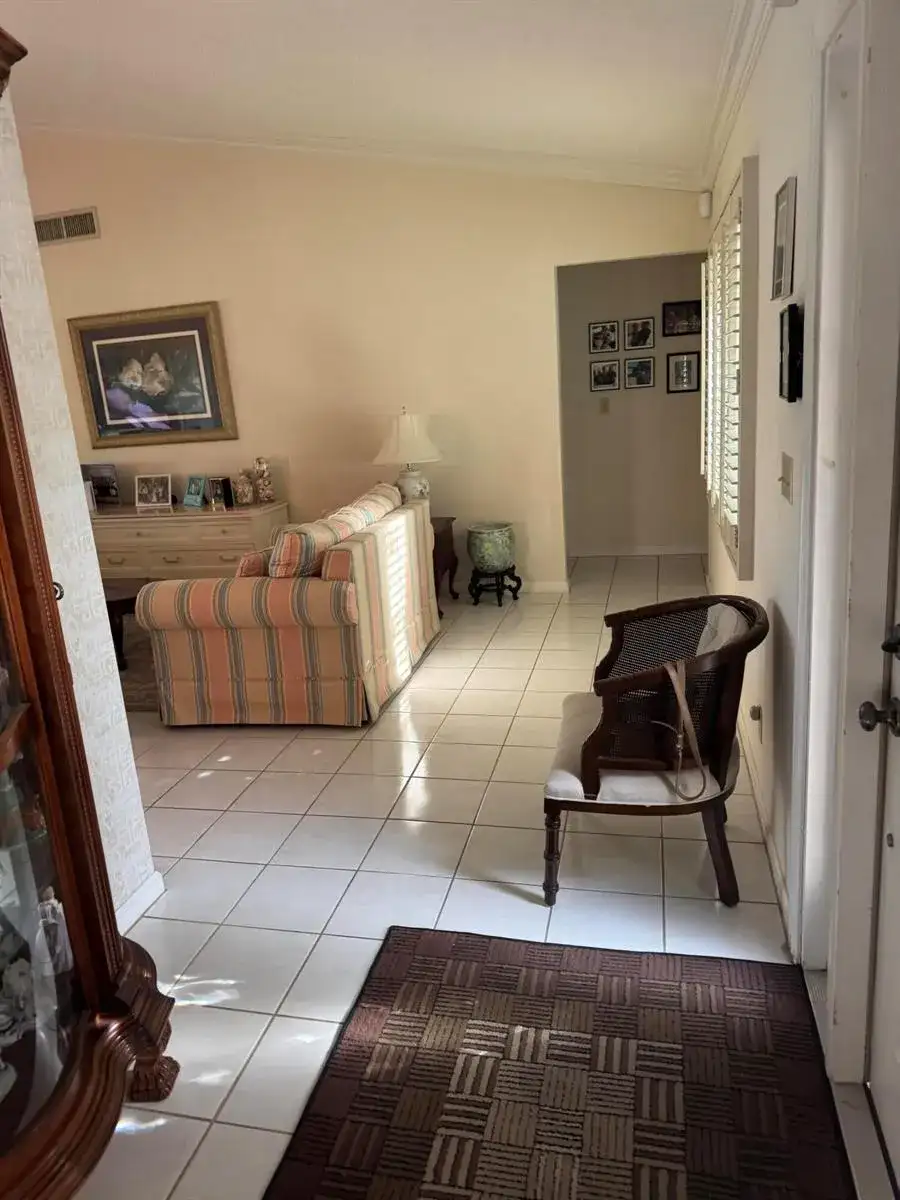 10548 GREENTRAIL Drive S, Boynton Beach FL 33436 photo 3