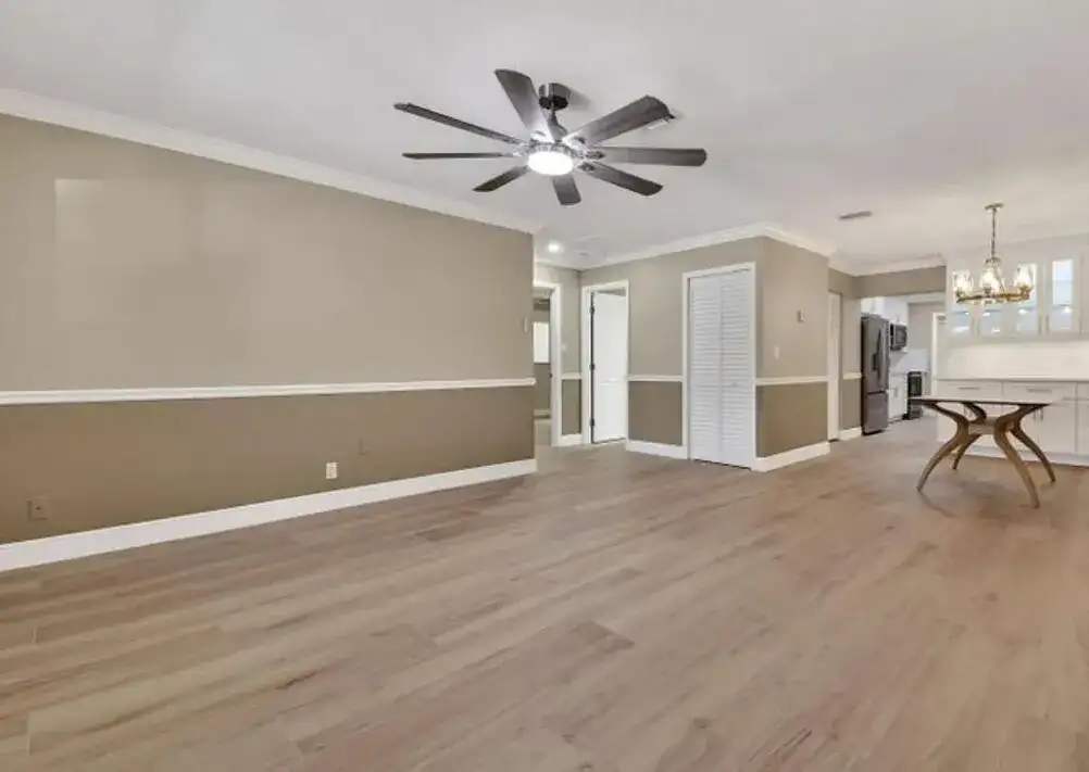 1615 Shirley Court, Lantana FL 33462 photo 2