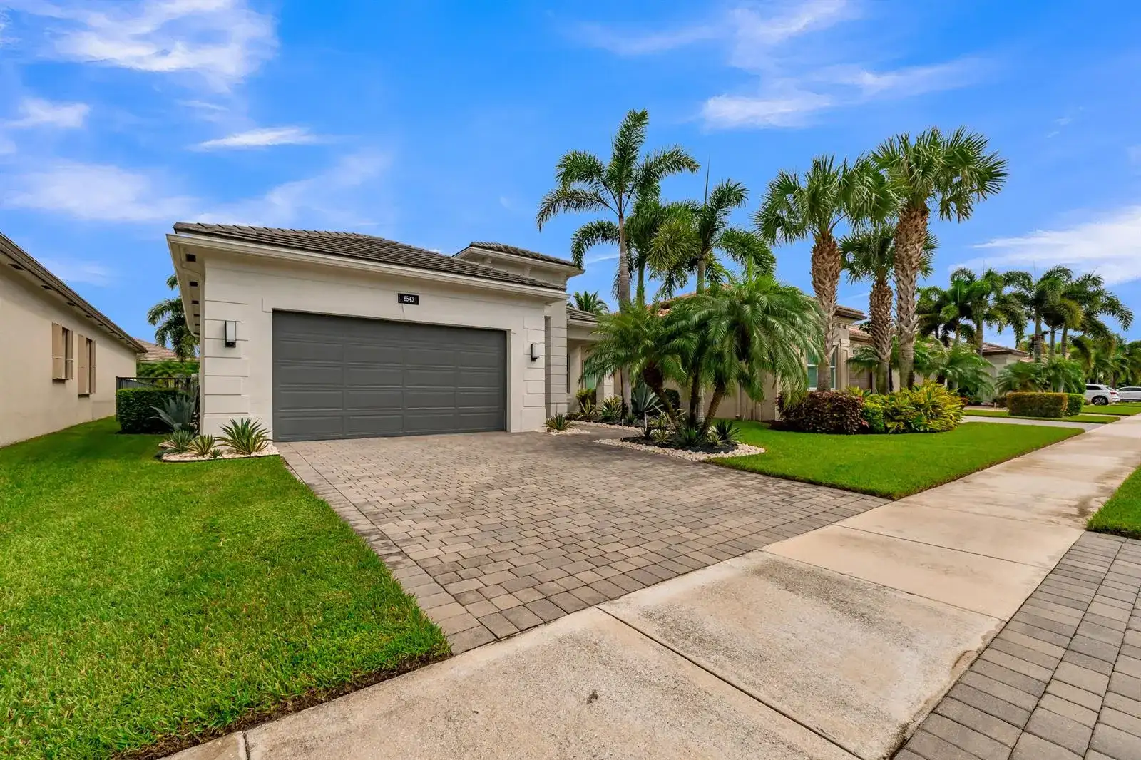 8543 Julian Alps Lane, Boynton Beach FL 33473 photo 3