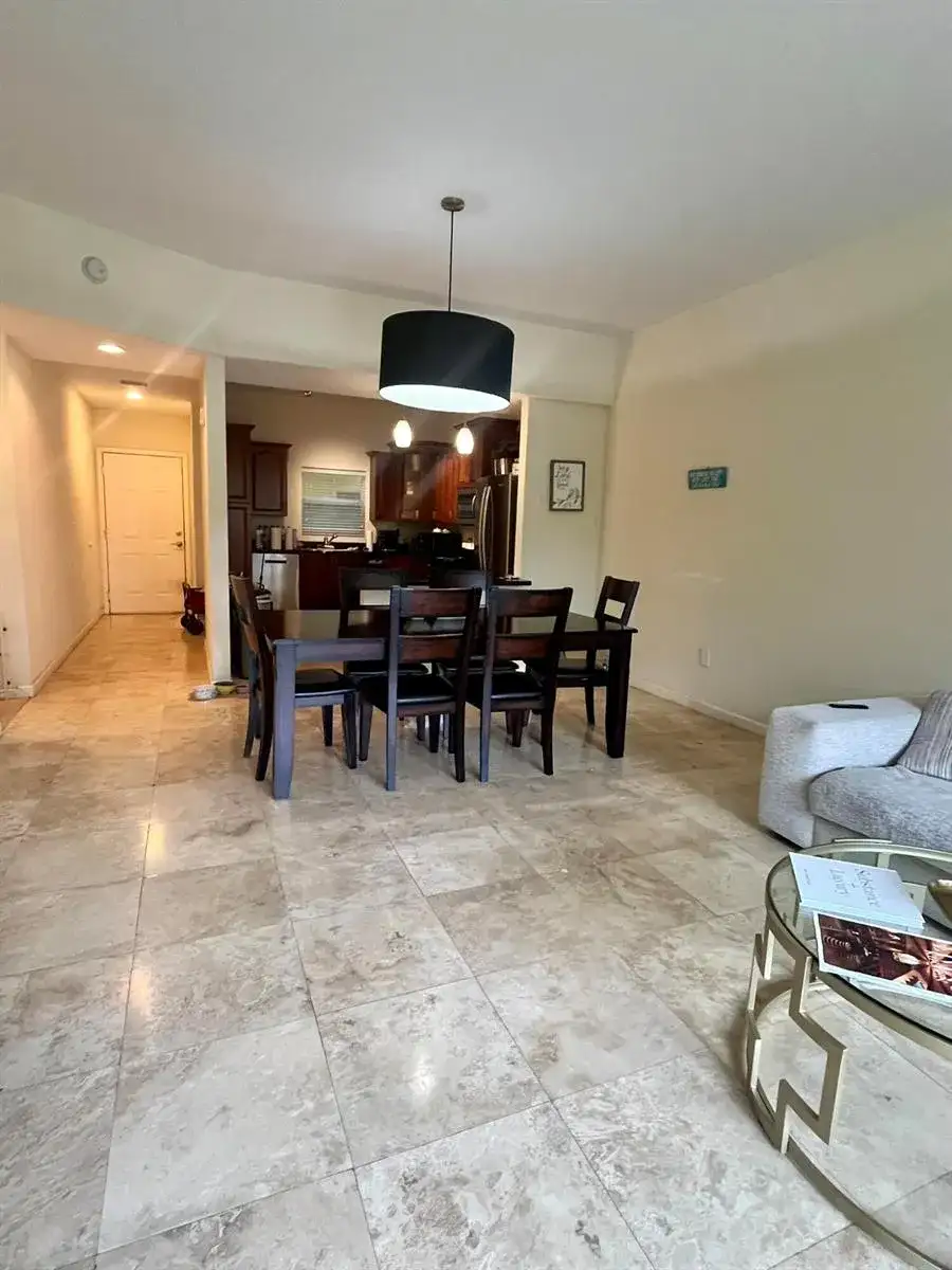 1640 PRESIDENTIAL Way # 307, West Palm Beach FL 33401 photo 4