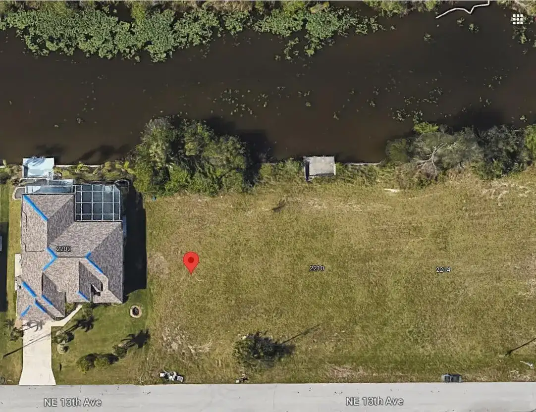 2206 NE 13TH Avenue, Cape Coral FL 33909 photo 5