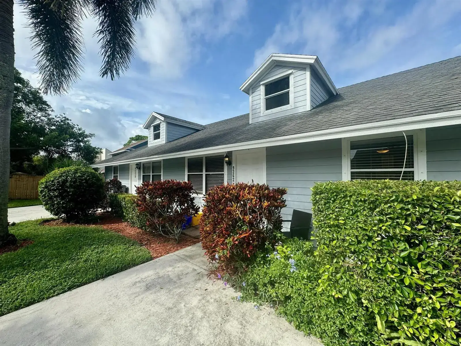 9258 GREEN MEADOWS Way, Palm Beach Gardens FL 33418