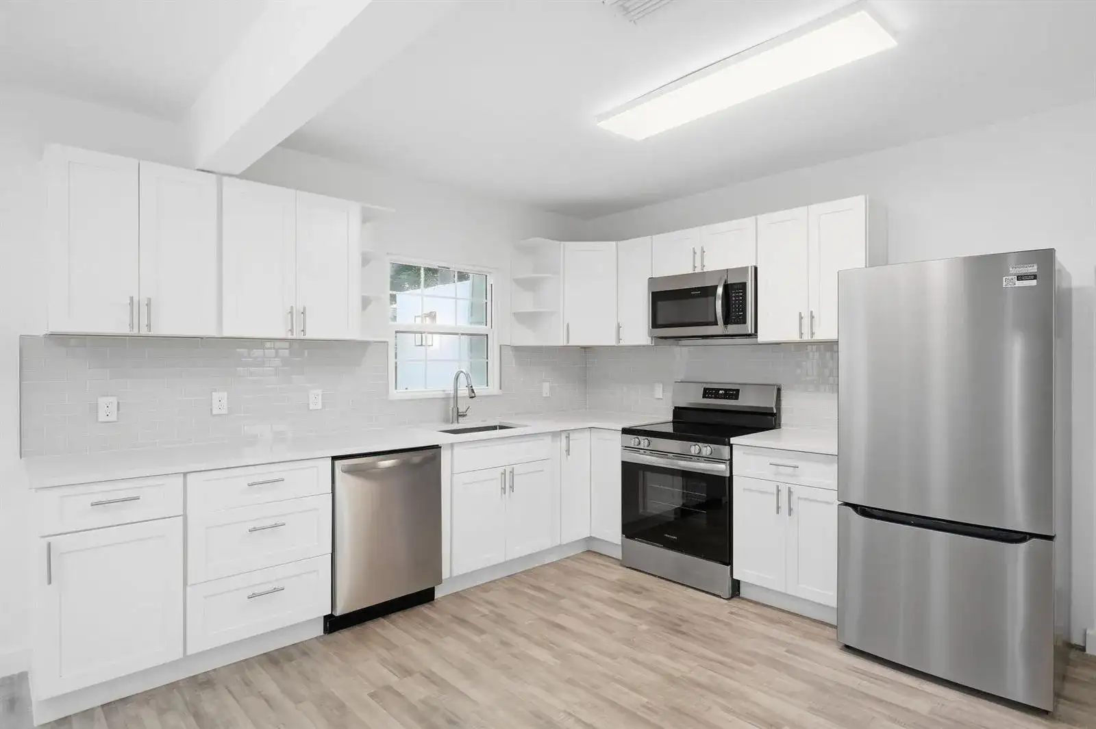 5203 N FLAGLER Drive, West Palm Beach FL 33407 photo 4