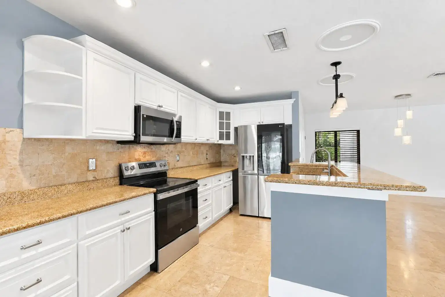 11905 SAILBOAT Drive, Cooper City FL 33026 photo 5
