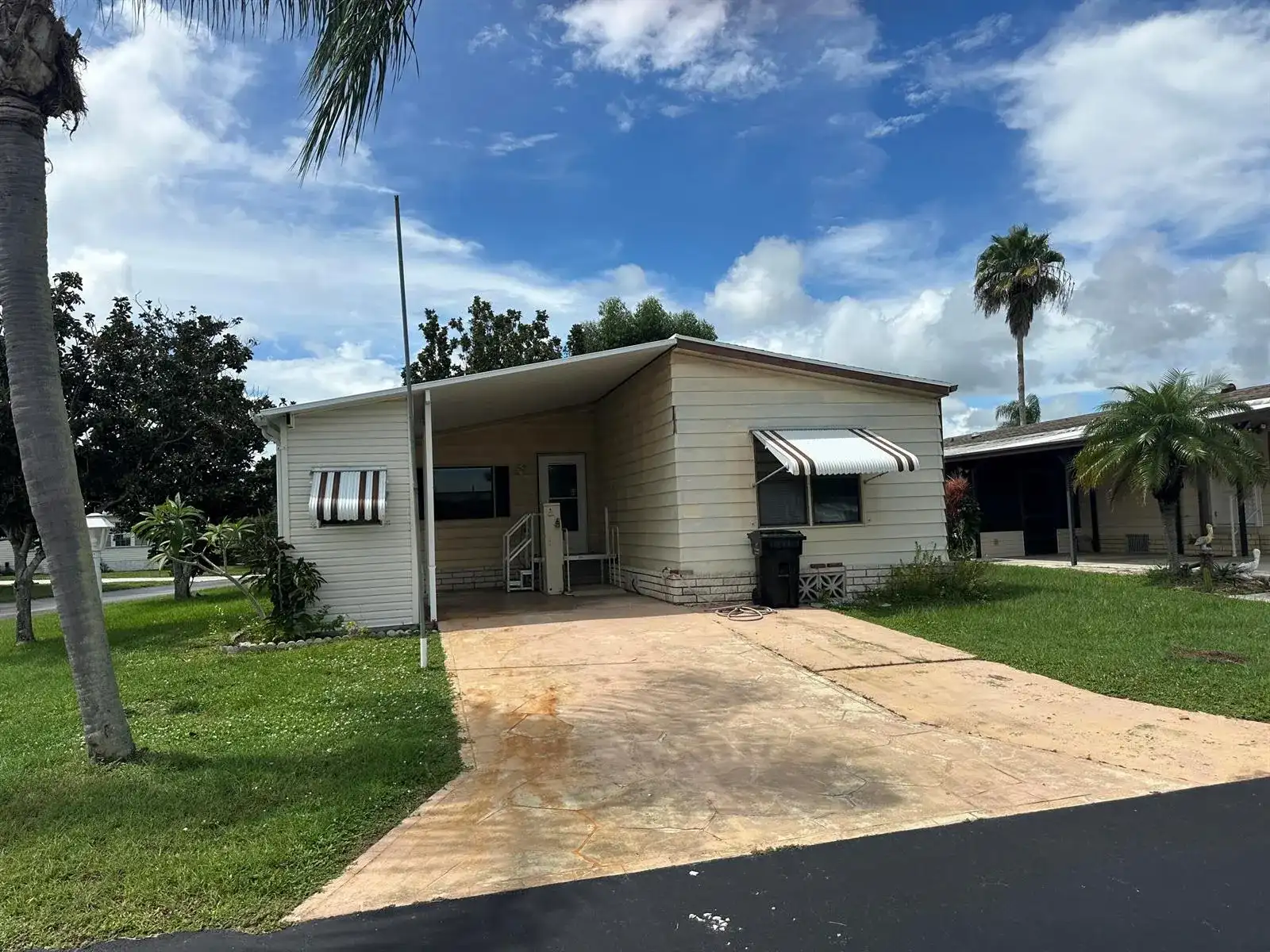 5591 HEMINGWAY Court # 01, Fort Pierce FL 34982