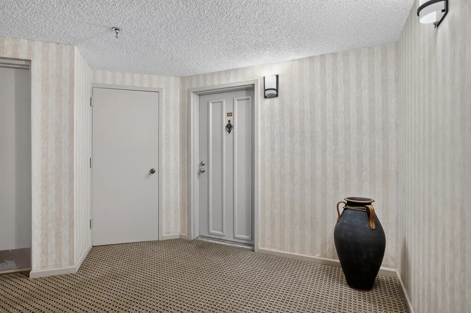 6463 La Costa Drive # 402, Boca Raton FL 33433 photo 5