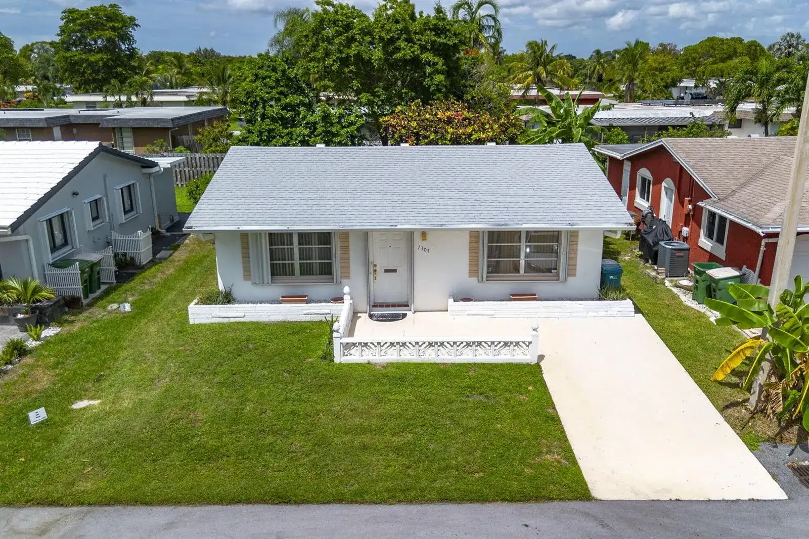 7307 NW 62ND Street, Tamarac FL 33321 photo 2