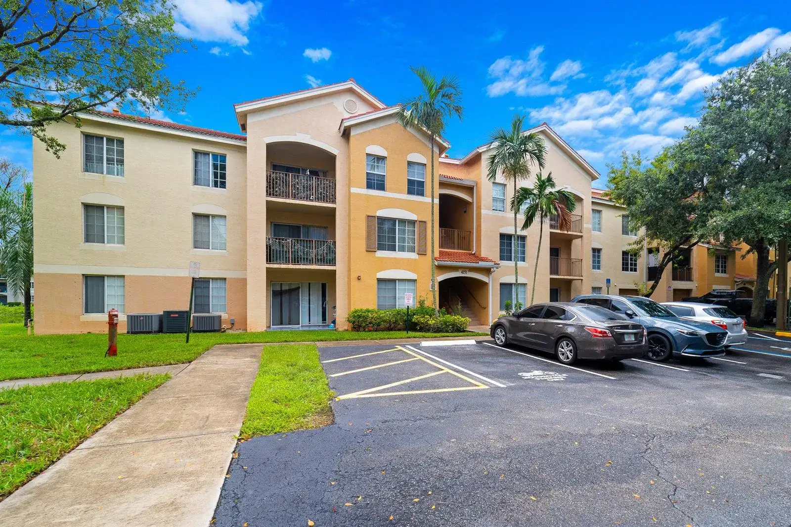 4151 San Marino Boulevard # 203, West Palm Beach FL 33409 photo 2