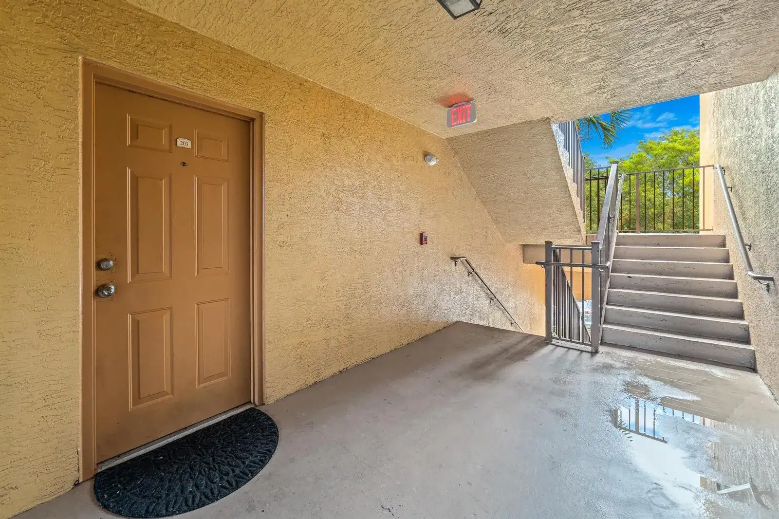 4151 San Marino Boulevard # 203, West Palm Beach FL 33409 photo 3