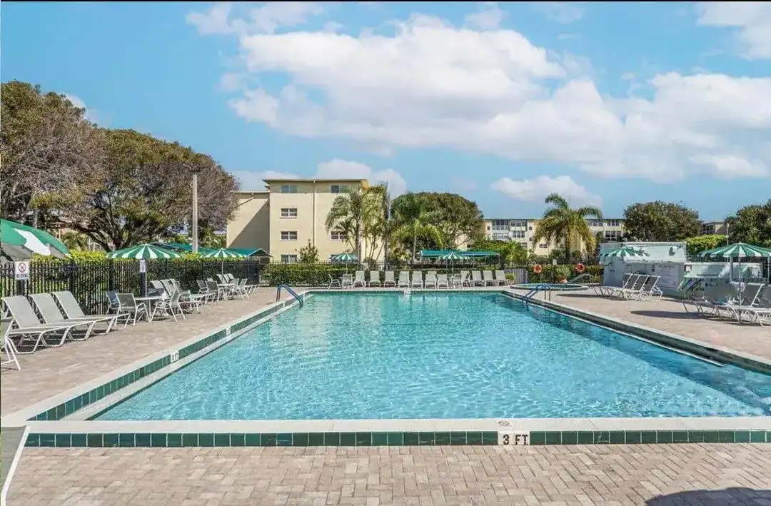 2615 NE 3rd Court NE # 4030, Boynton Beach FL 33435 photo 5