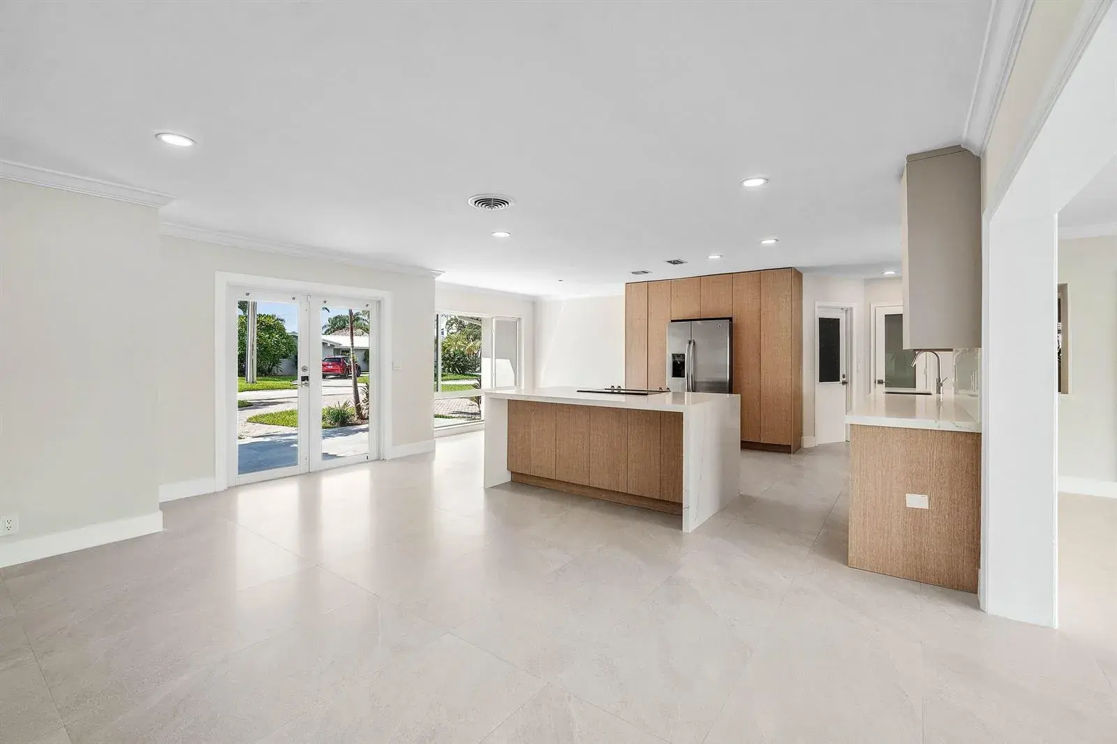 1525 SE 6TH Street, Deerfield Beach FL 33441