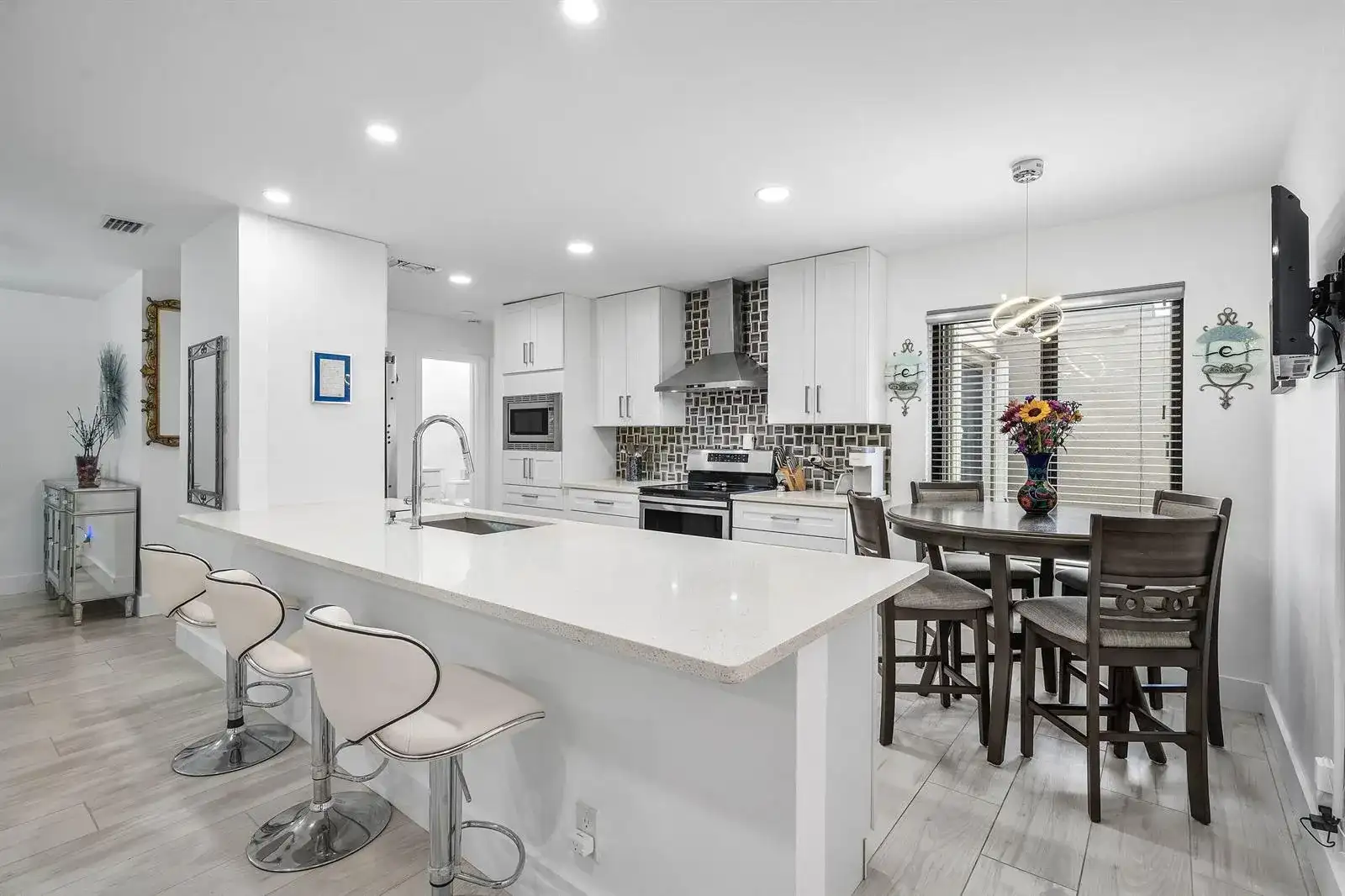 5836 FOREST GROVE Drive # 3, Boynton Beach FL 33437