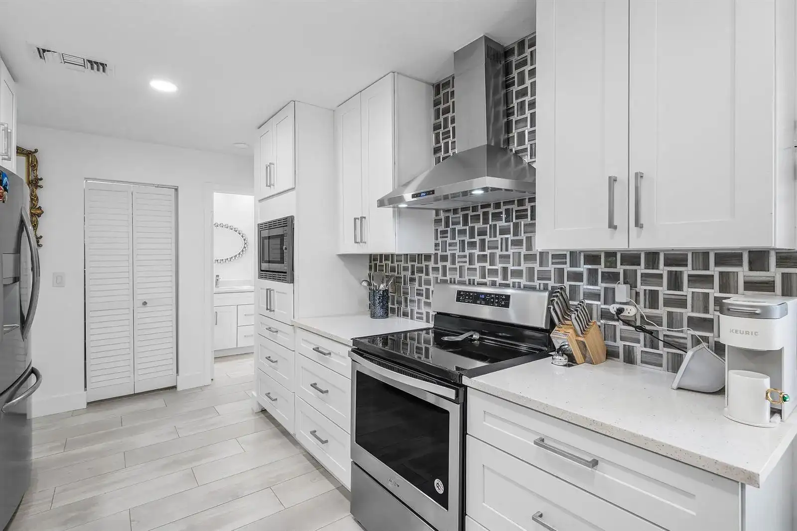 5836 FOREST GROVE Drive # 3, Boynton Beach FL 33437 photo 3