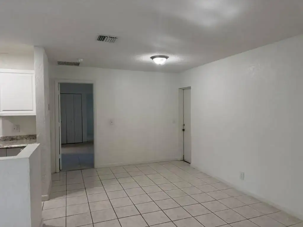 1 CROSSINGS Circle # C, Boynton Beach FL 33435 photo 2