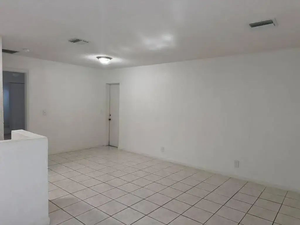 1 CROSSINGS Circle # C, Boynton Beach FL 33435 photo 3