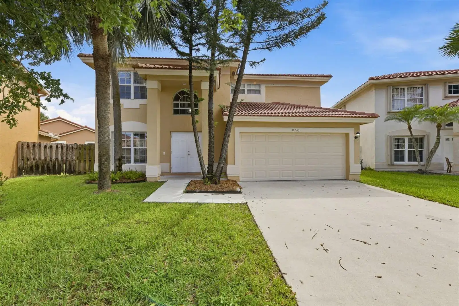 10843 BUTTONWOOD LAKE Drive, Boca Raton FL 33498