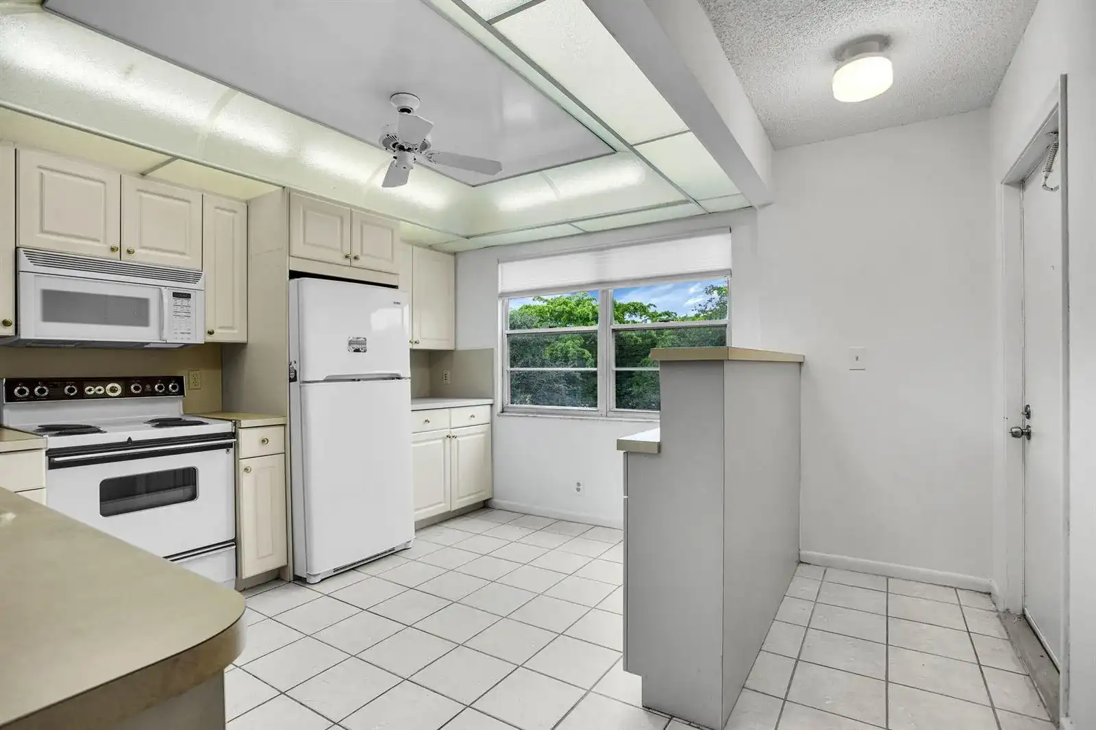 3002 Portofino Isle # M3, Coconut Creek FL 33066