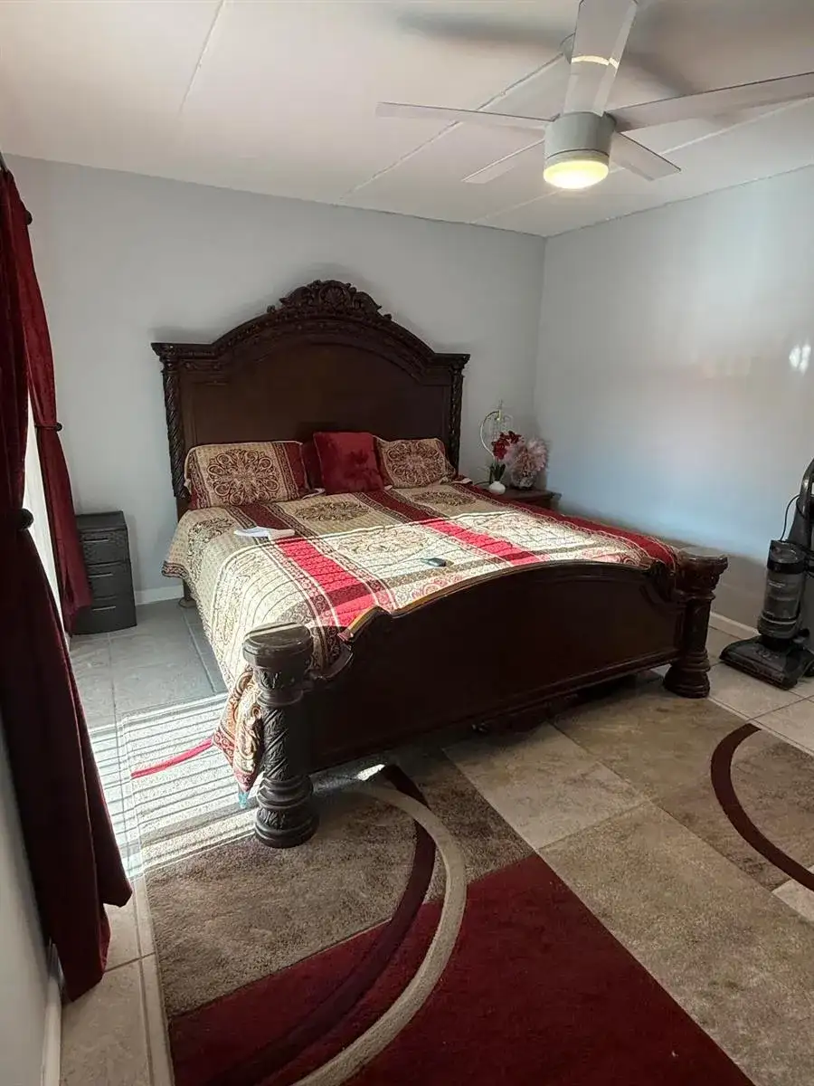 200 VILLAGE GREEN E # 218, Palm Springs FL 33461 photo 5