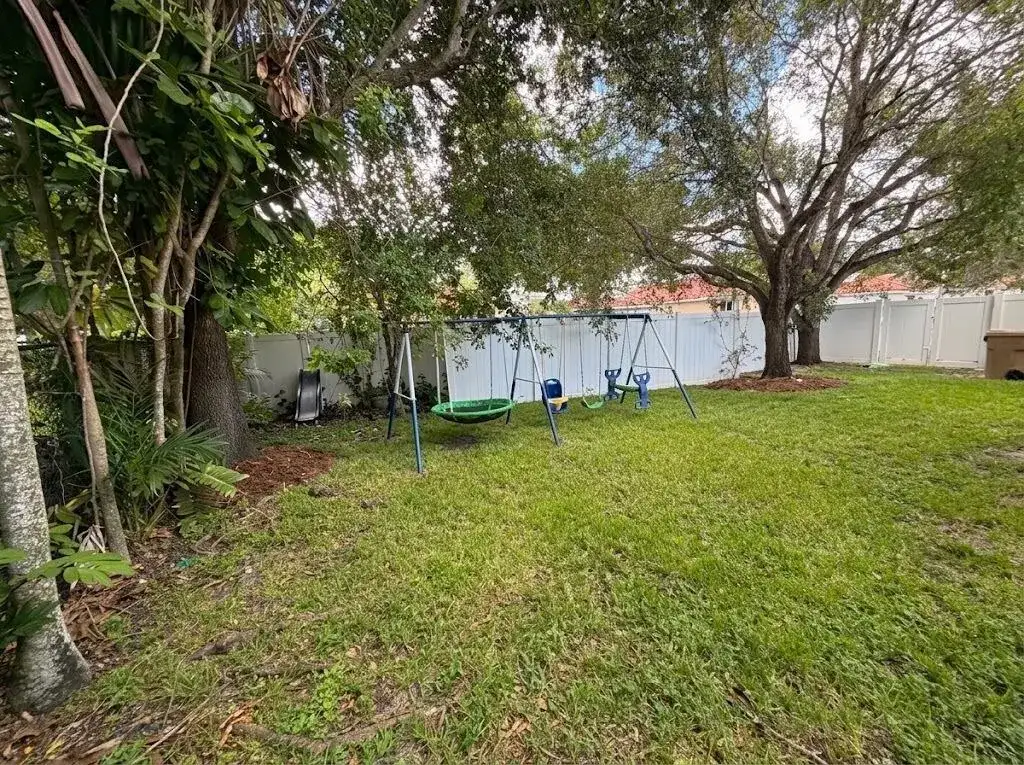 15298 SW 49th Street, Davie FL 33331 photo 5