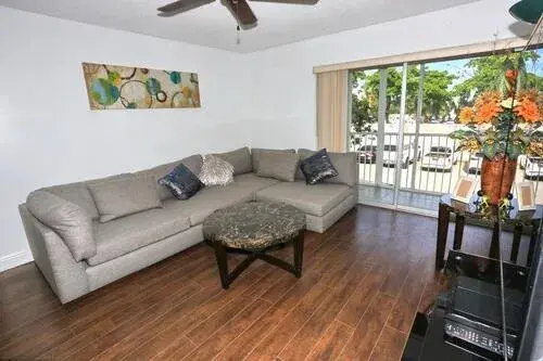 1428 SE 4TH Avenue # 270, Deerfield Beach FL 33441
