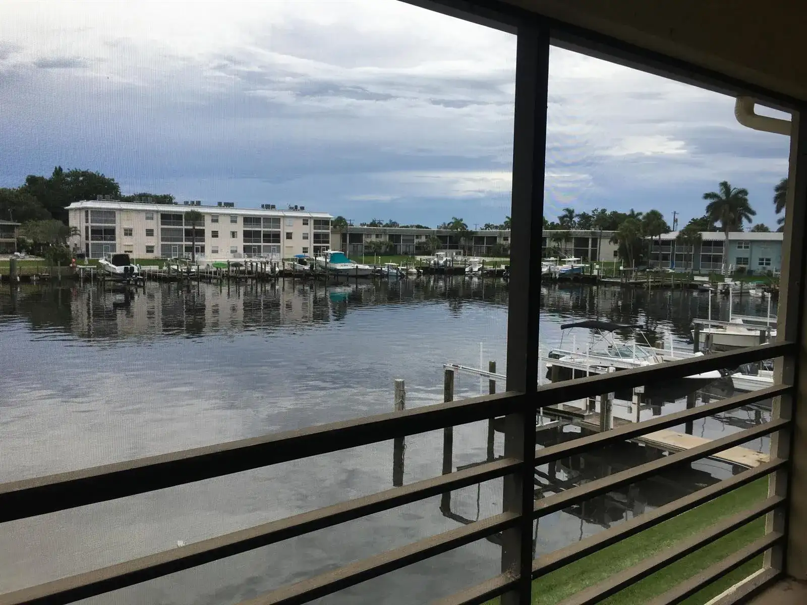 309 Lake Circle # 202, North Palm Beach FL 33408 photo 3