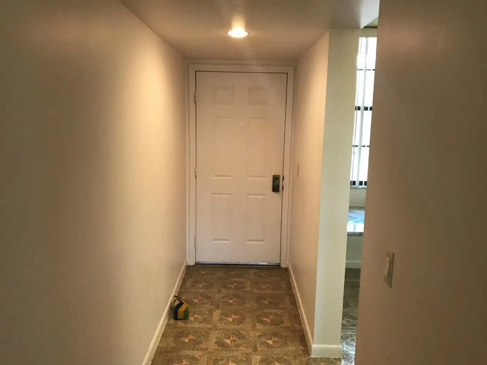 3500 WHITEHALL Drive # 302, West Palm Beach FL 33401 photo 5