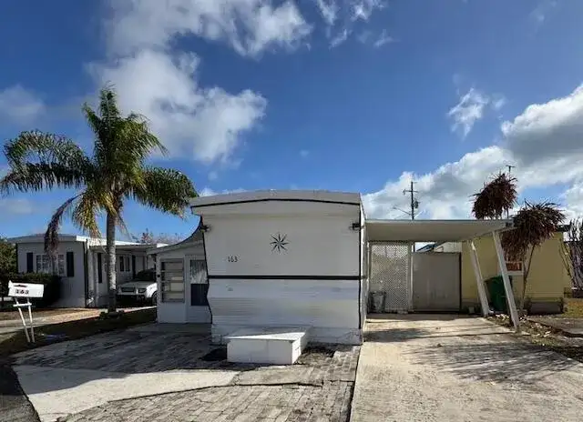 2023 St Lucie Boulevard # 163, Fort Pierce FL 34946 photo 2