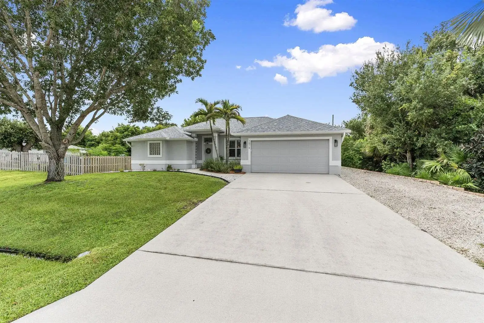 1974 SW BEAUREGARD Street, Port St. Lucie FL 34953 photo 4