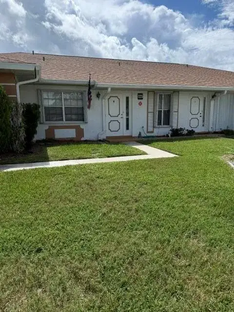 1225 S Lakes End Drive # A, Fort Pierce FL 34982 photo 2