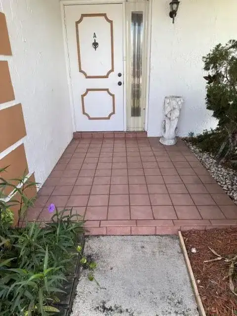 1225 S Lakes End Drive # A, Fort Pierce FL 34982 photo 3