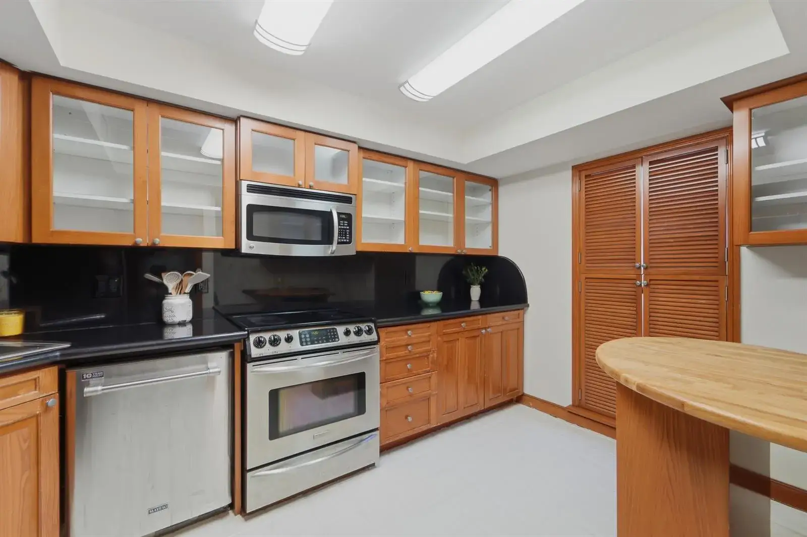 1700 Presidential Way # 103, West Palm Beach FL 33401