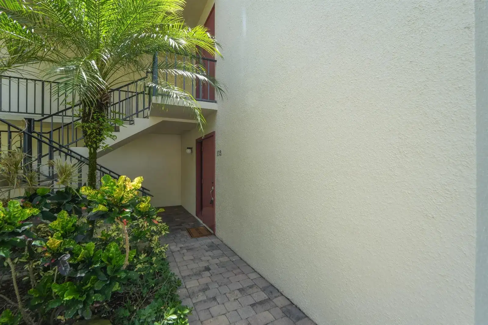 1700 Presidential Way # 103, West Palm Beach FL 33401 photo 2