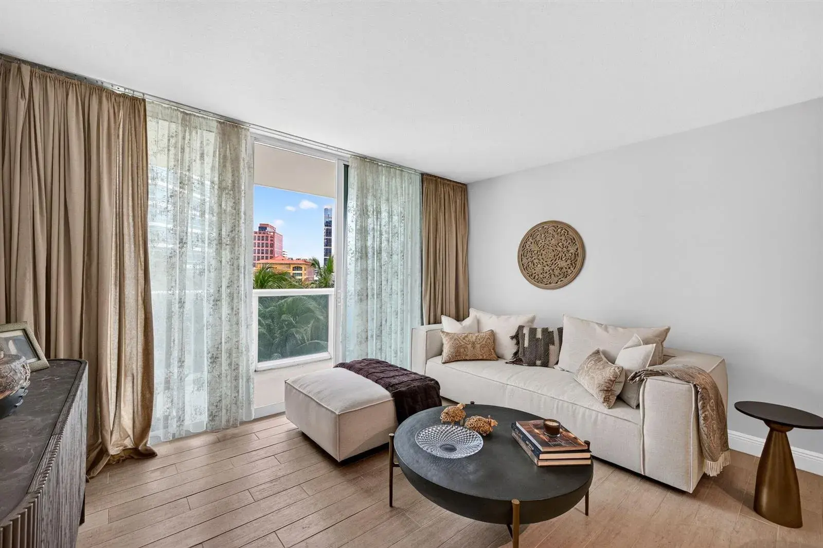 347 N NEW RIVER Drive E # 1107, Fort Lauderdale FL 33301