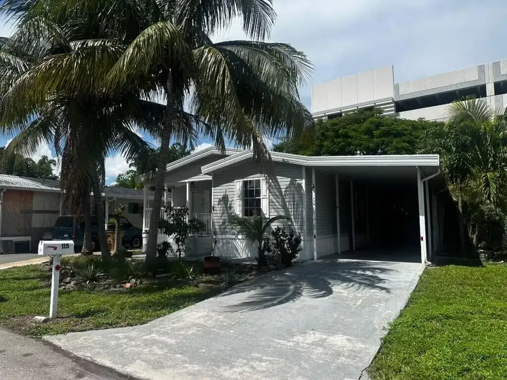 115 NE 52nd Street, Pompano Beach FL 33064 photo 2