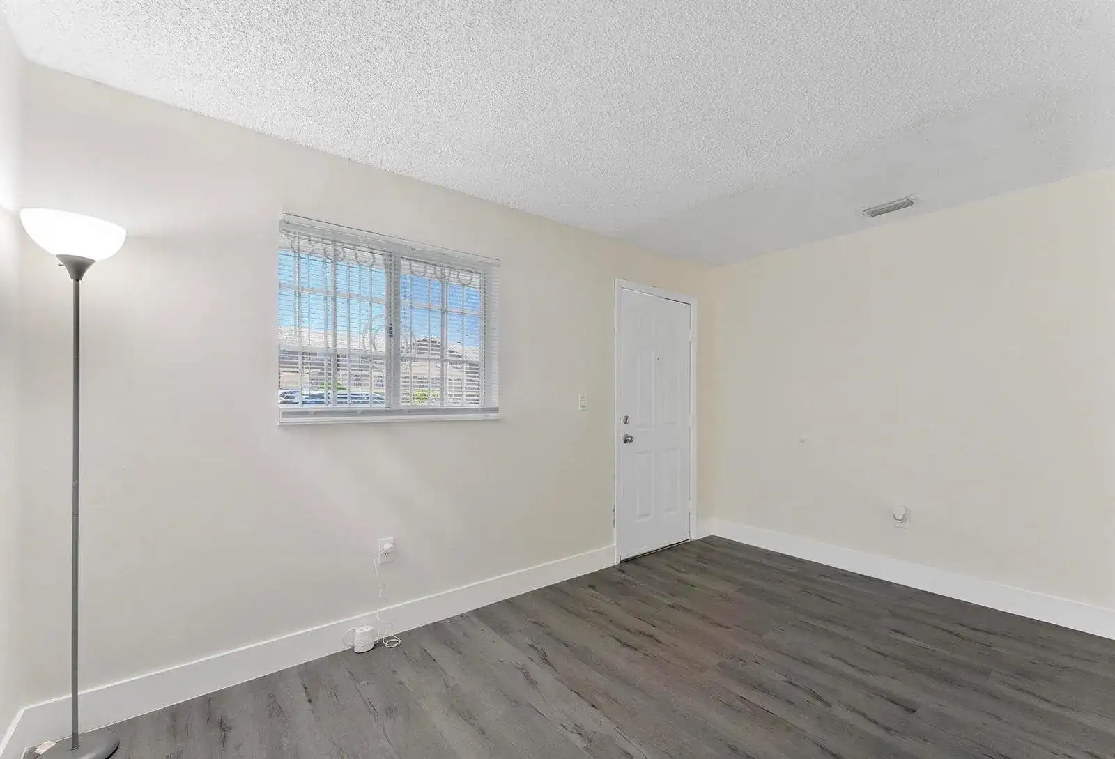 8851 NW 119th Street # 5105, Hialeah FL 33018 photo 4