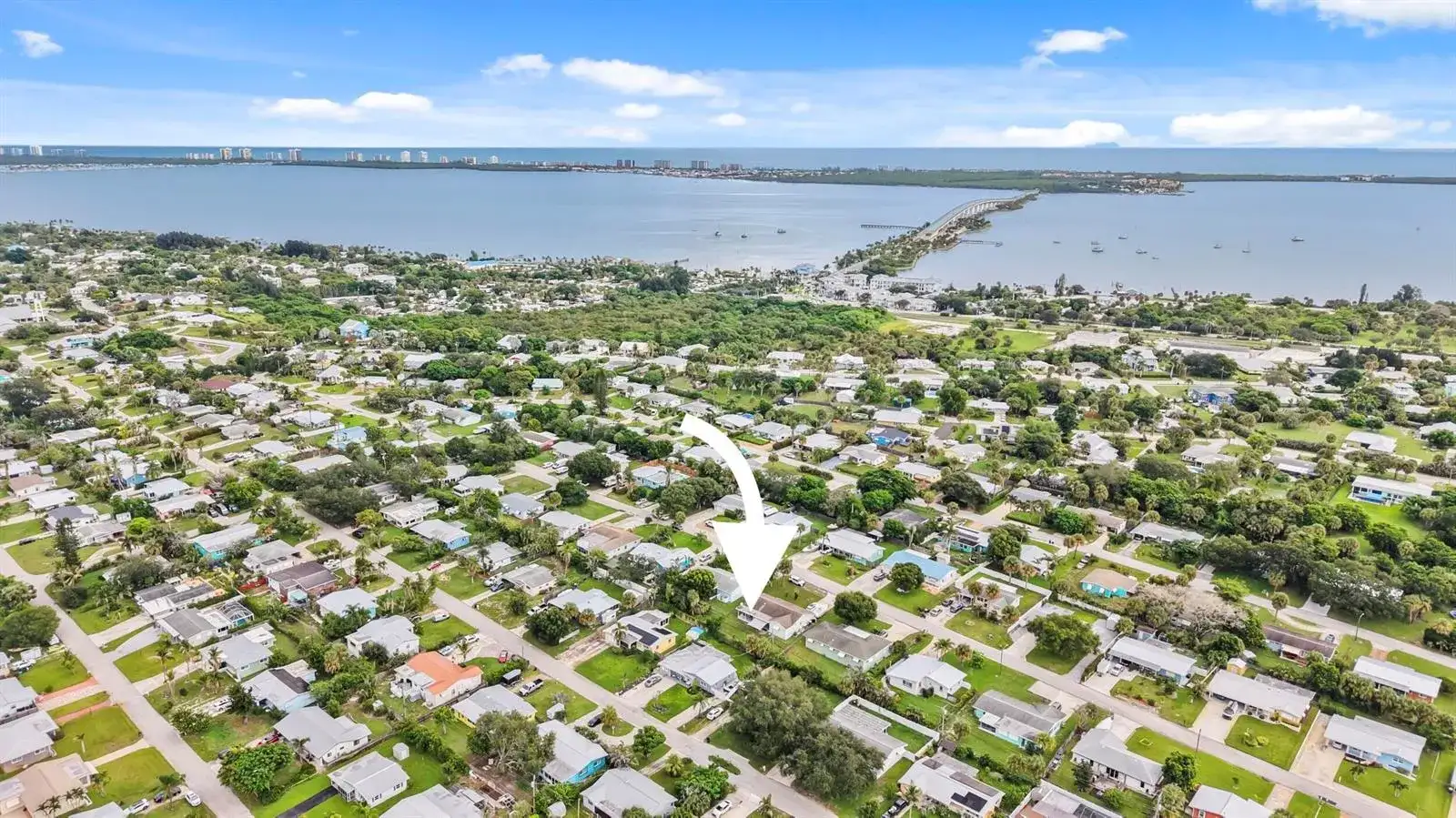 3474 NE Sandra Drive, Jensen Beach FL 34957 photo 4