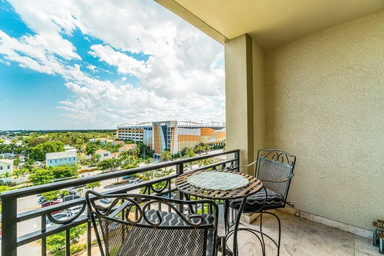 550 Okeechobee Boulevard # 824, West Palm Beach FL 33401 photo 2