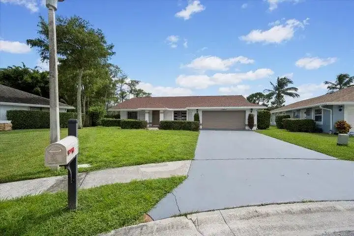 13950 BARBERRY Court, Wellington FL 33414 photo 4