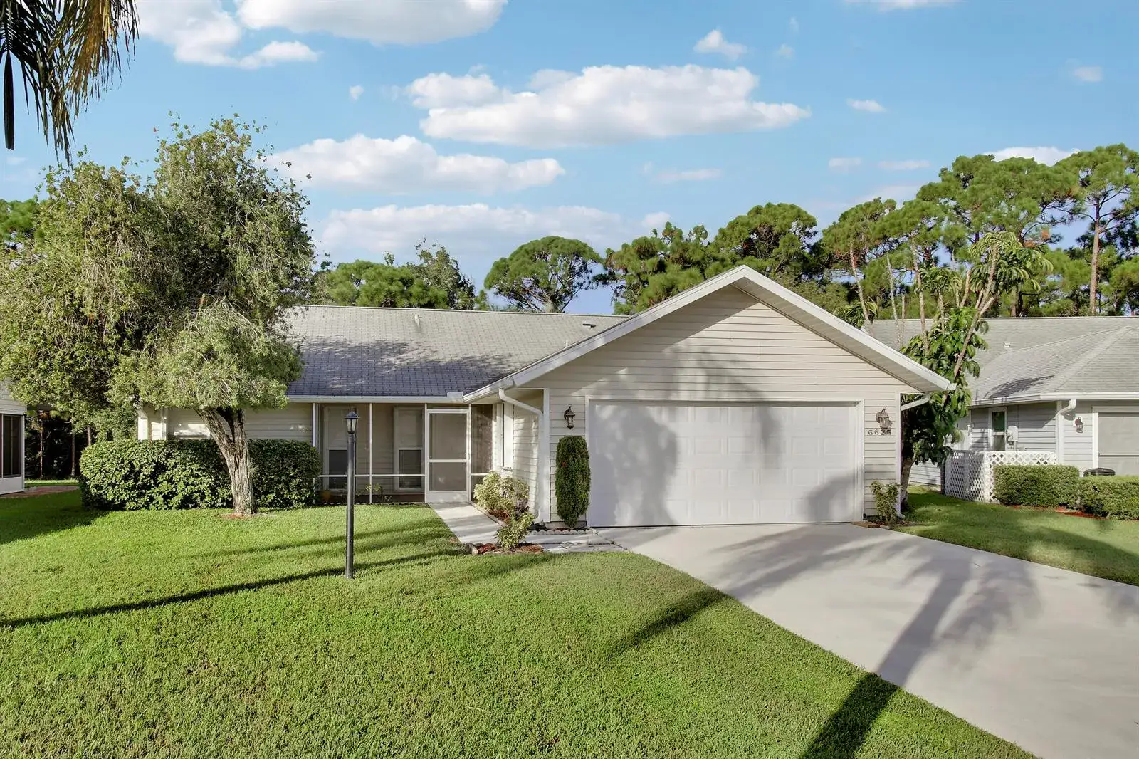 6625 SE WIGEON Court, Stuart FL 34997 photo 2