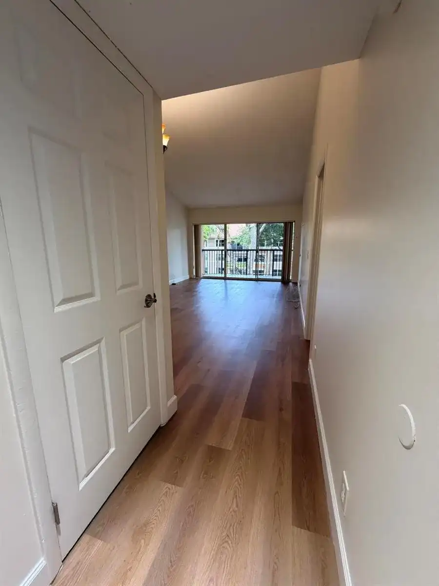 8871 WILES Road # 303, Coral Springs FL 33067