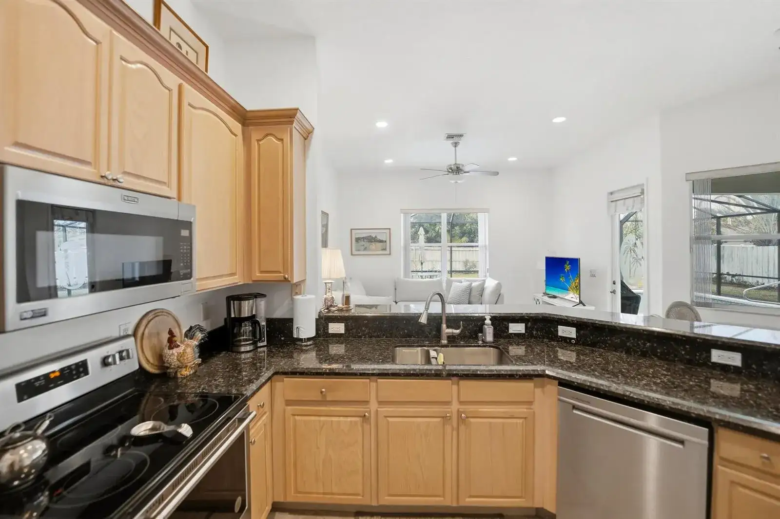 726 SW Jaslo Avenue, Port St. Lucie FL 34953 photo 3
