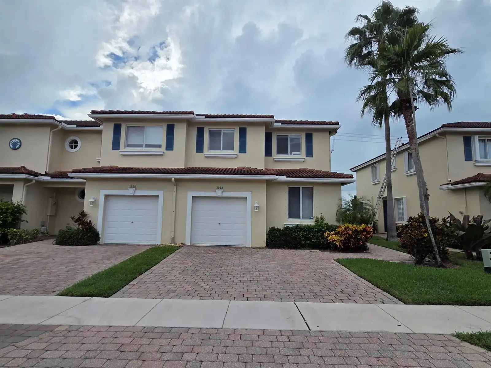 3018 N EVERGREEN Circle, Boynton Beach FL 33426 photo 2