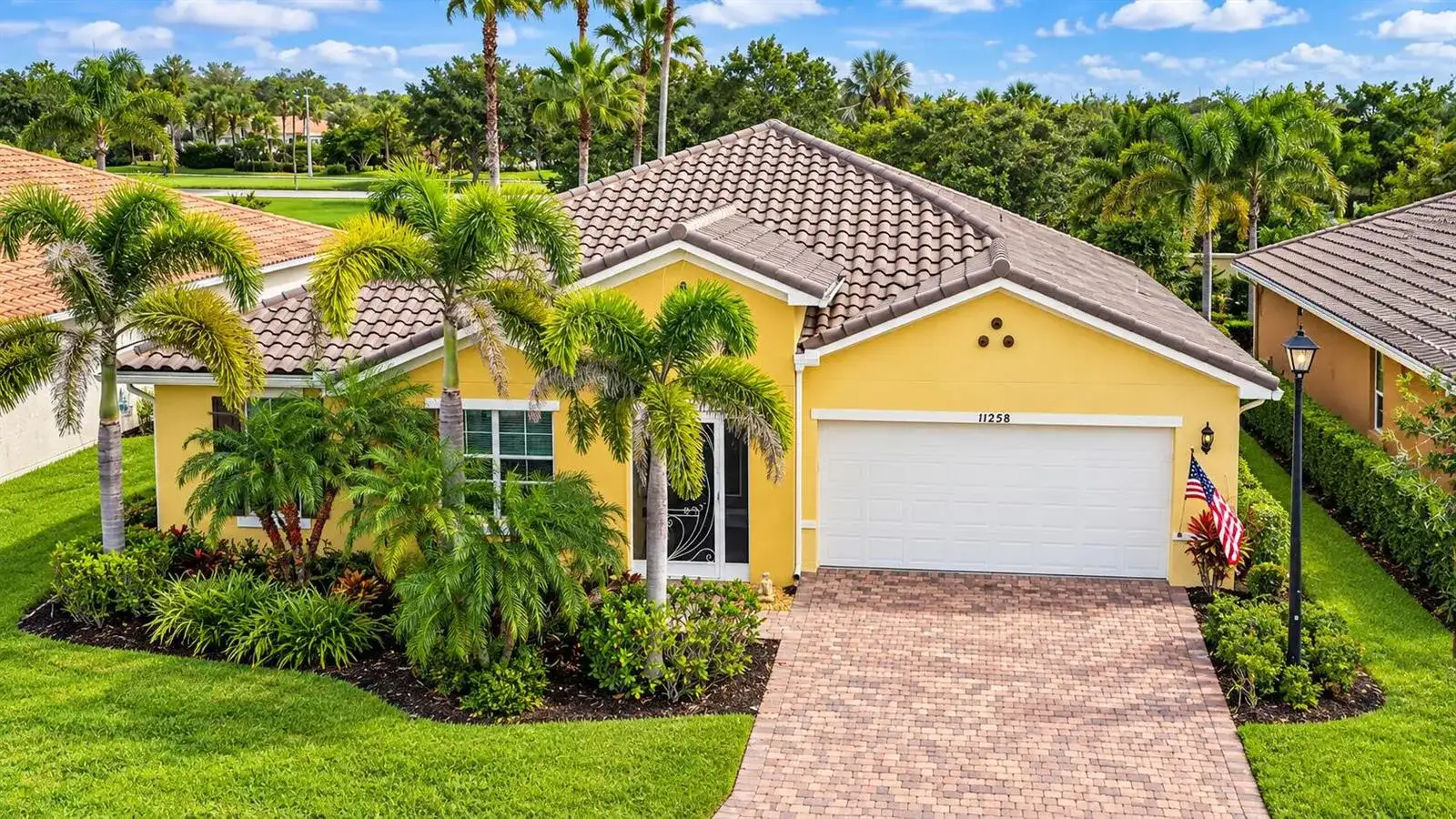 11258 SW Apple Blossom Trail, Port St. Lucie FL 34987 photo 2